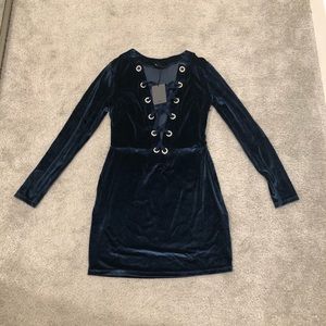 NBD velvet long sleeve dress size M